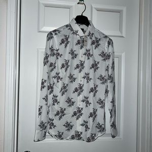 NWT Express Extra Slim Size Small 14-14.5 White Floral Button-Up Men’s Shirt